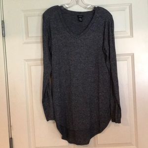 Long Sleeved Hi-Low Top
